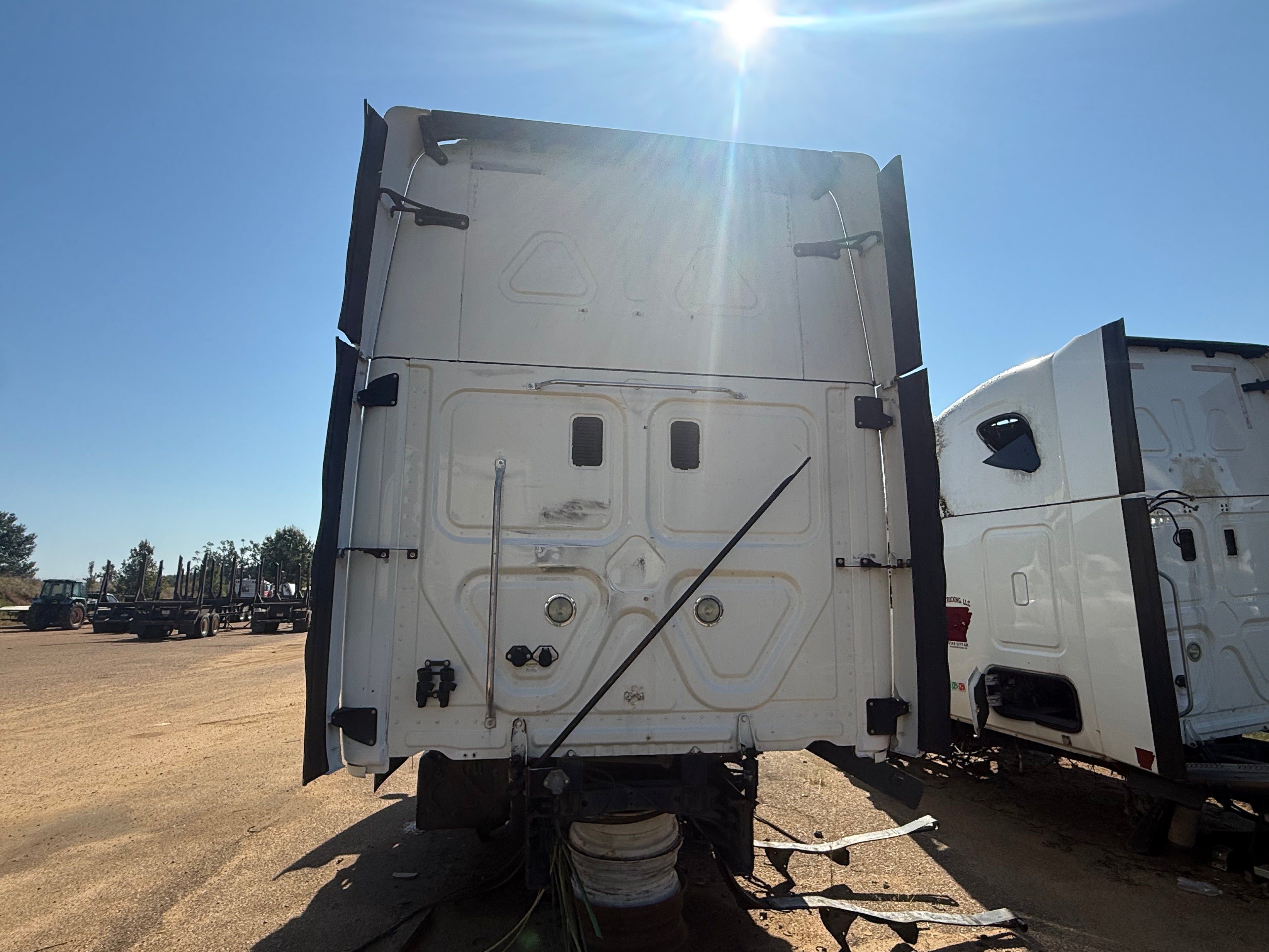 Freightliner Cascadia truck cab